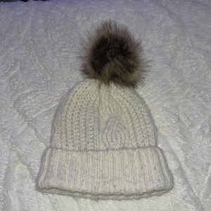 White Aerie beanie